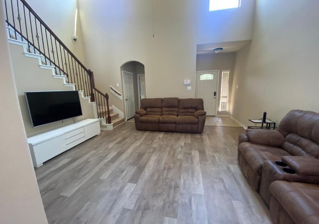 Photo of Livingroom in Barker