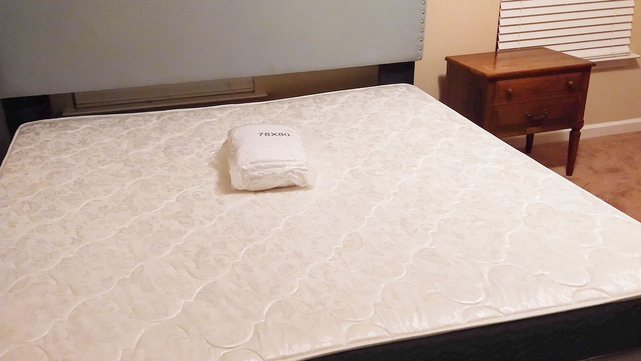 Photo of Bedroom in State Park