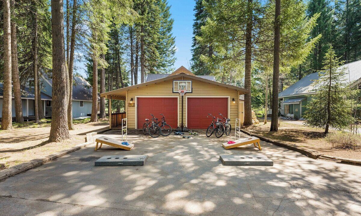 Photo of Others in McCall