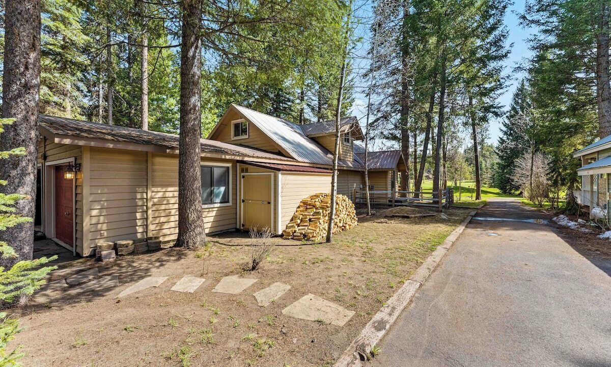 Photo of Livingroom in McCall