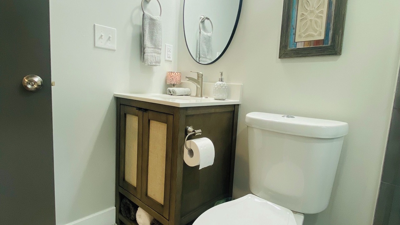 Photo of Bathroom in Prosperity Church Road