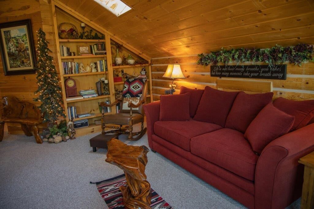 Photo of Livingroom in Red Lodge