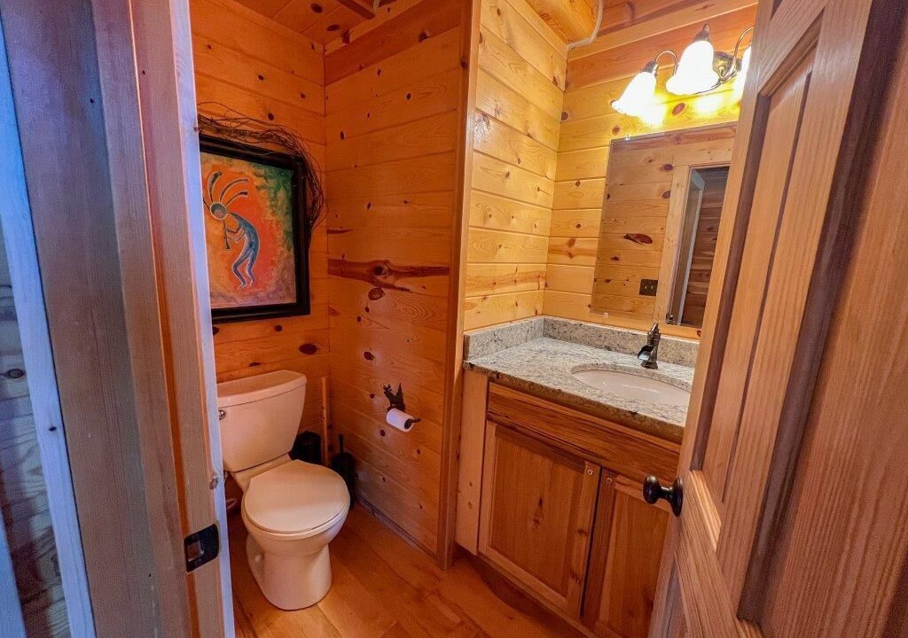 Photo of Bathroom in Red Lodge