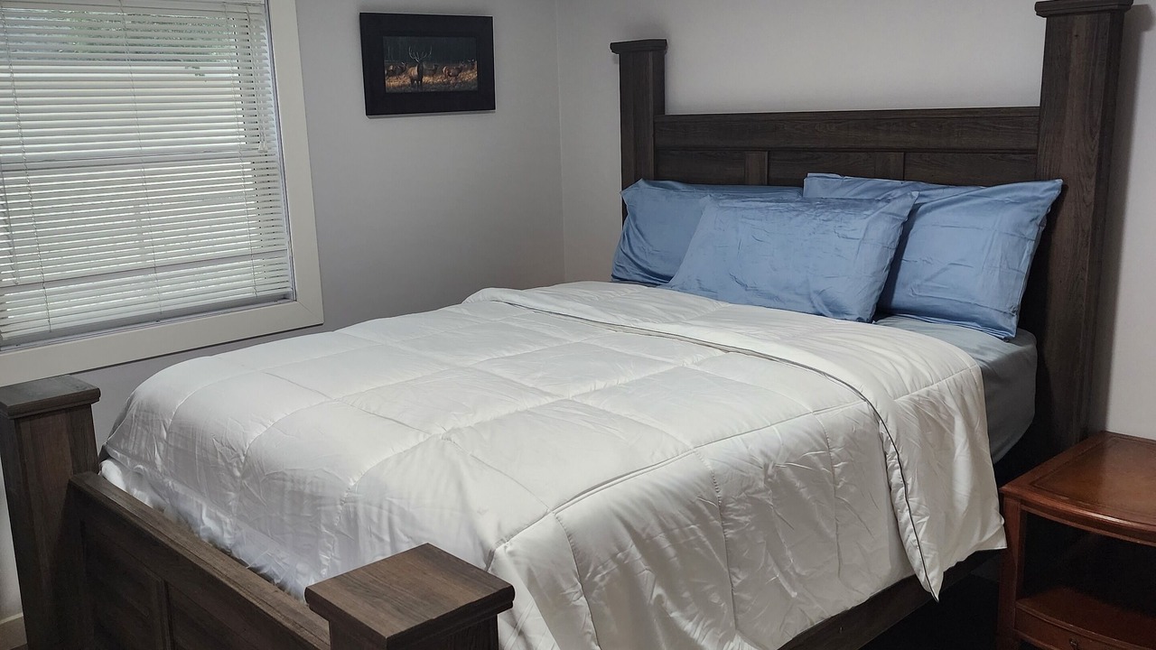 Photo of Bedroom in Cascade