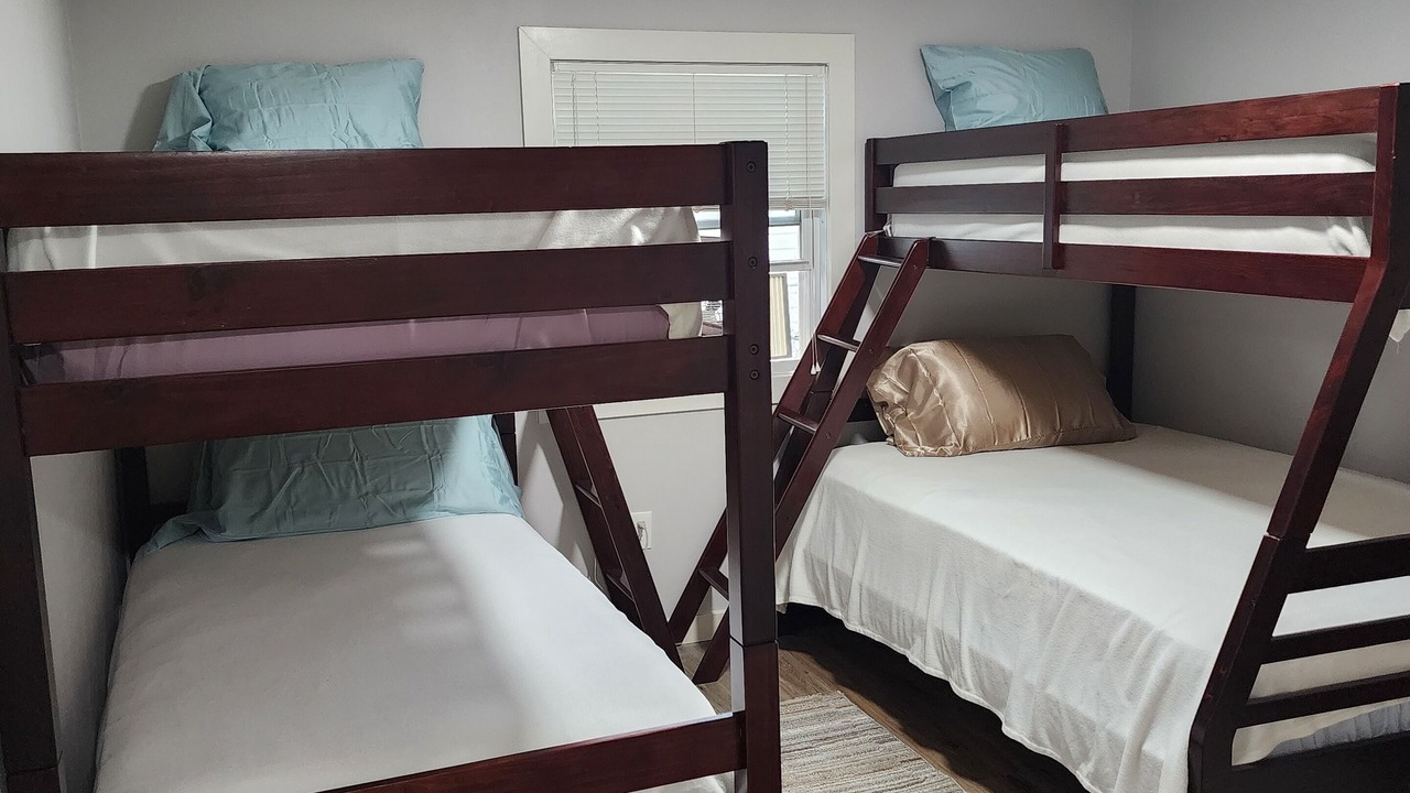 Photo of Bedroom in Cascade