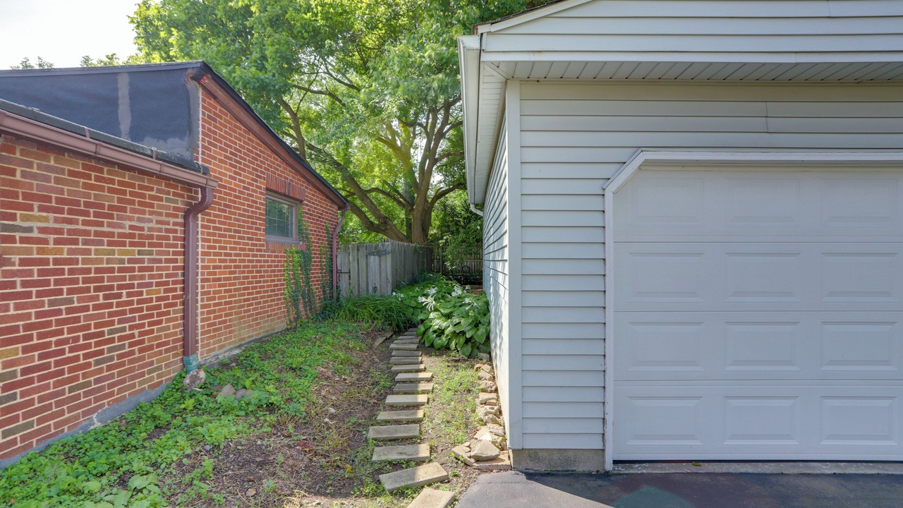 Photo of Outdoor in Willoughby
