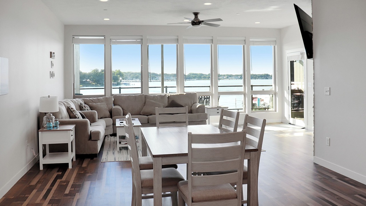 Photo of Livingroom in Arnolds Park