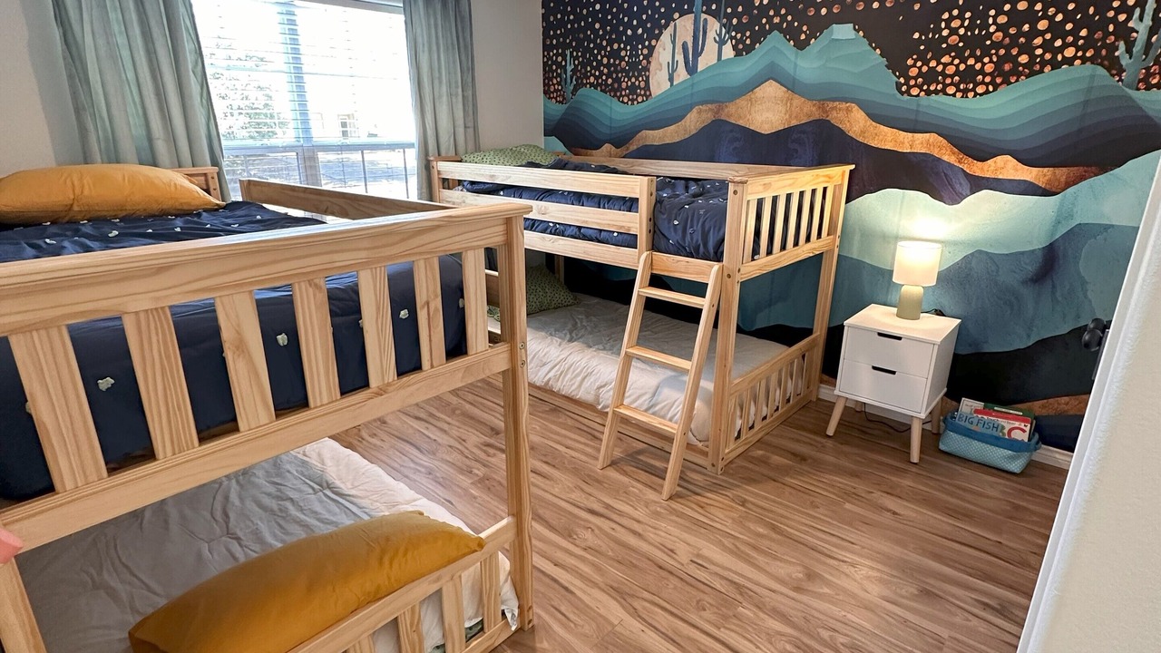 Photo of Bedroom in Point Venture