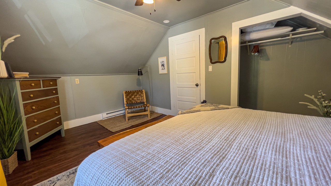 Photo of Bedroom in Pullman