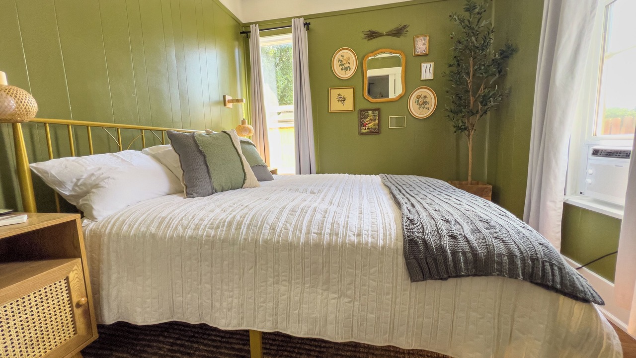 Photo of Bedroom in Pullman