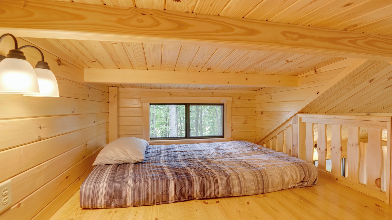 Photo of Bedroom in Cowanesque