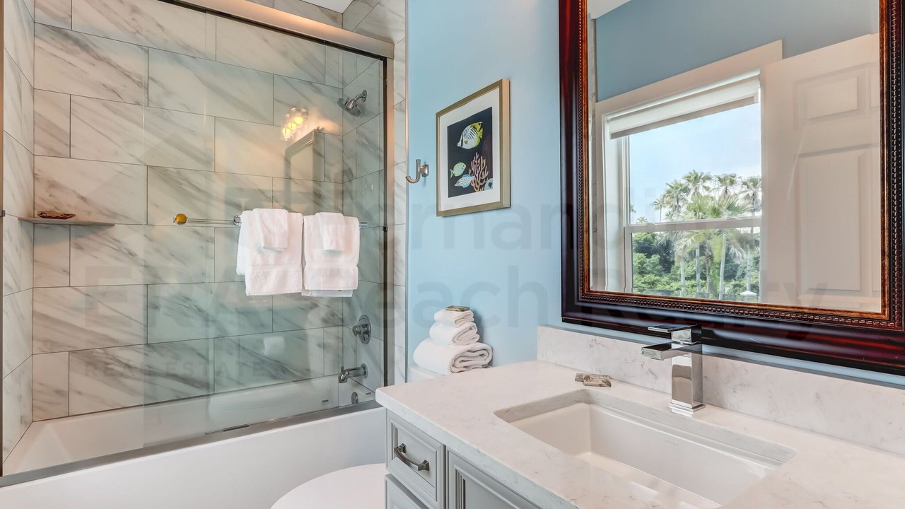 Photo of Bathroom in Fernandina Beach