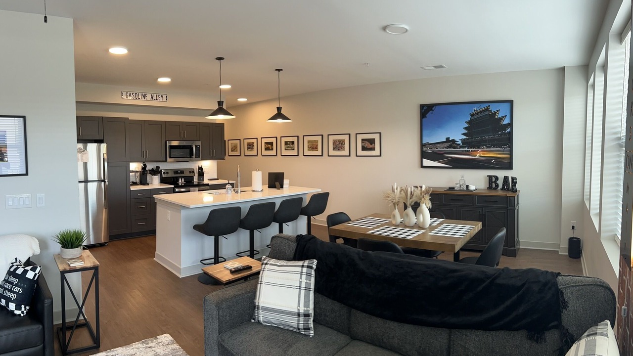 Photo of Livingroom in Speedway