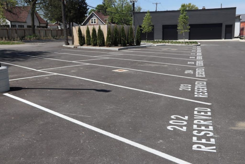 Photo of Outdoor in Speedway