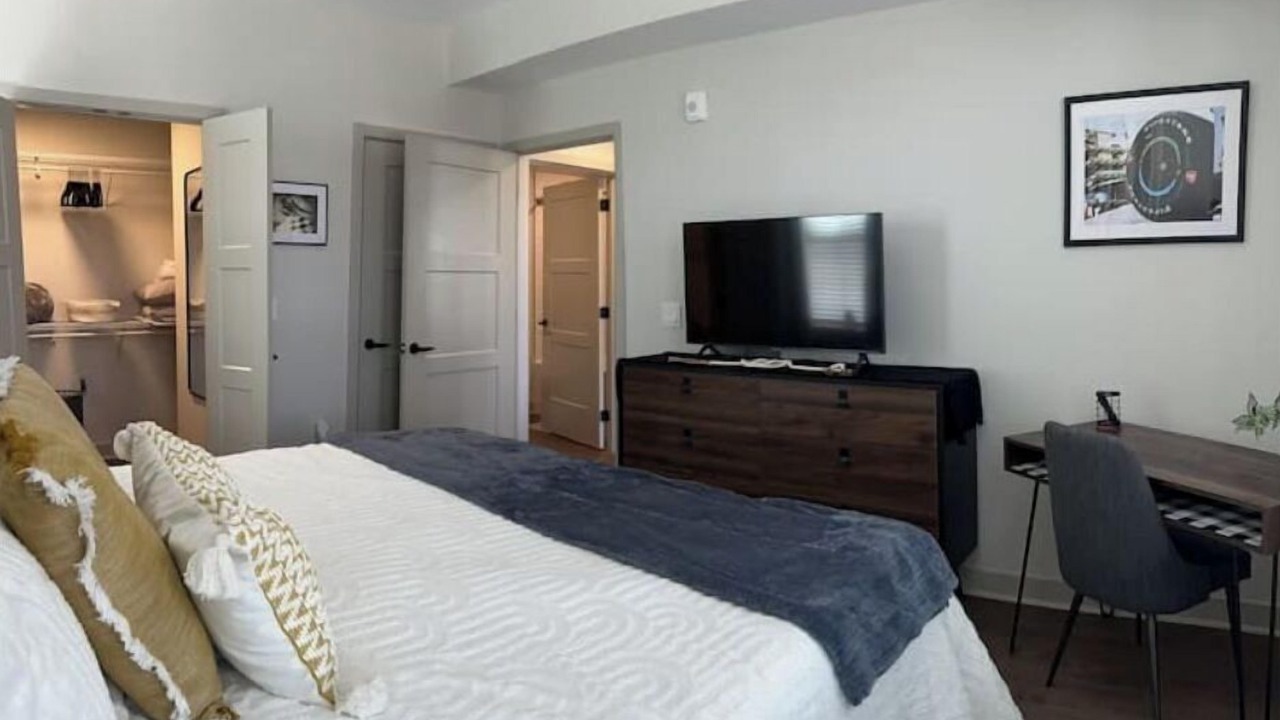 Photo of Bedroom in Speedway
