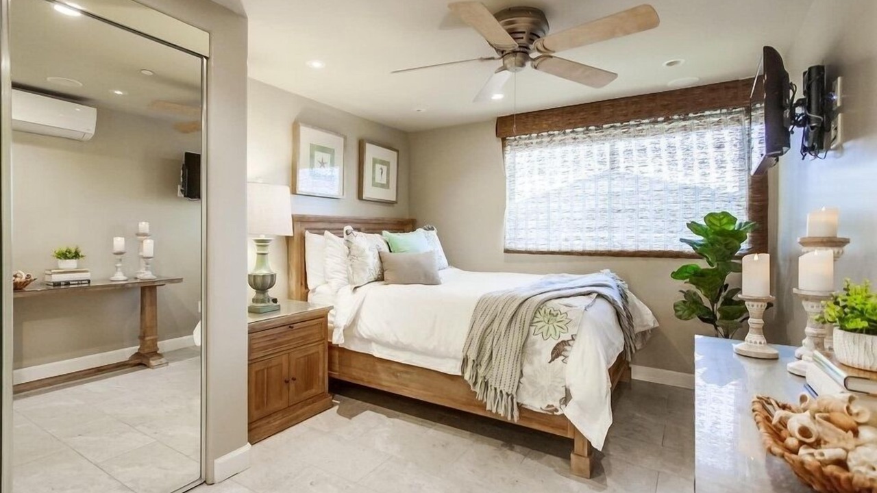 Photo of Bedroom in Mission Beach