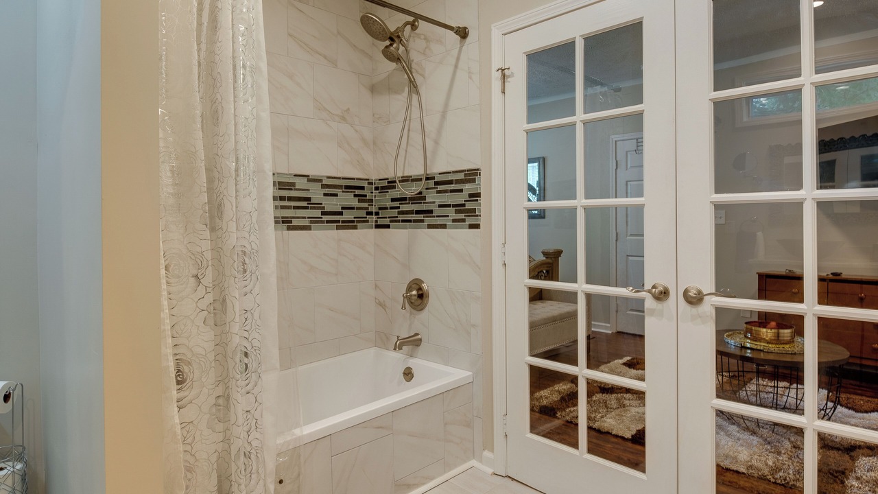Photo of Bathroom in Atlanta