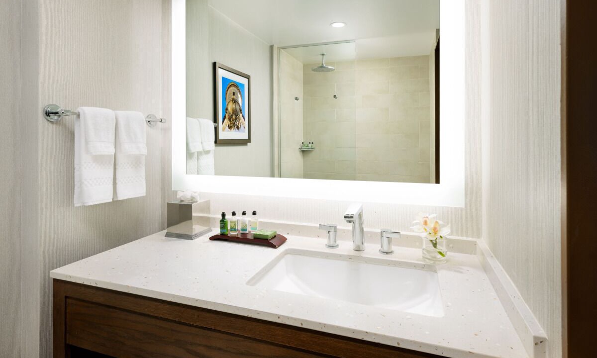 Photo of Bathroom in Calabasas