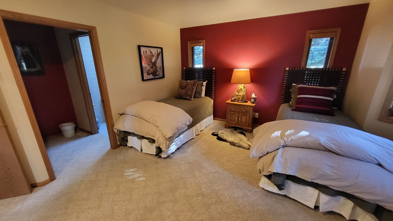 Photo of Bedroom in Cascade