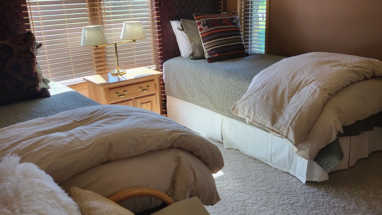 Photo of Bedroom in Cascade