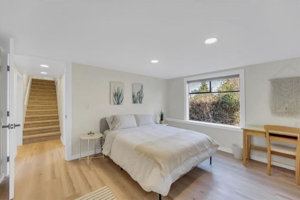 Photo of Bedroom in Bryn Mawr-Skyway
