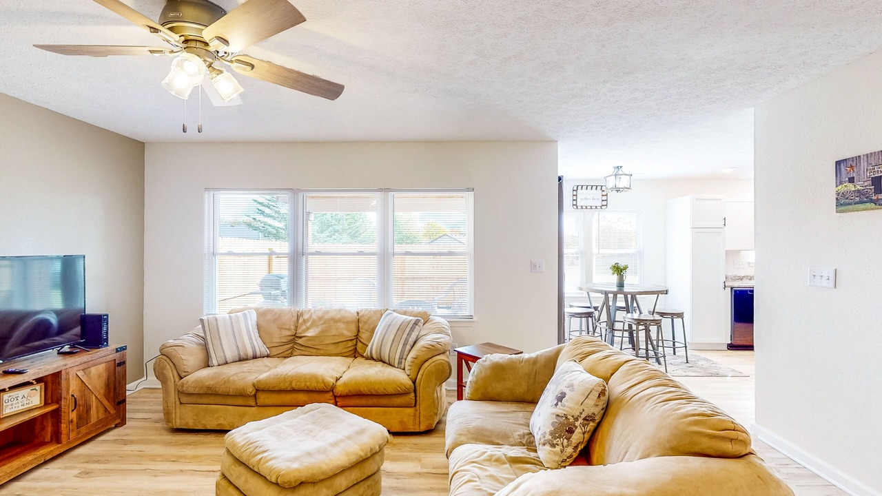 Photo of Livingroom in Indianapolis
