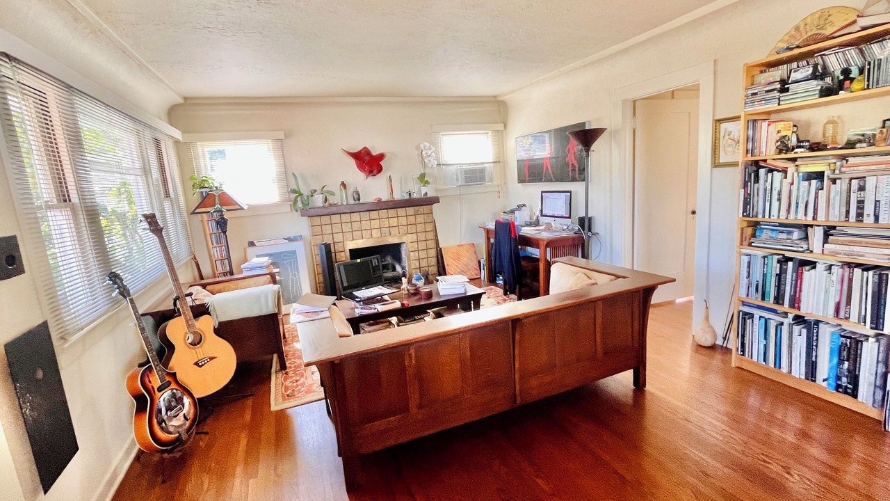 Photo of Livingroom in Central San Pedro