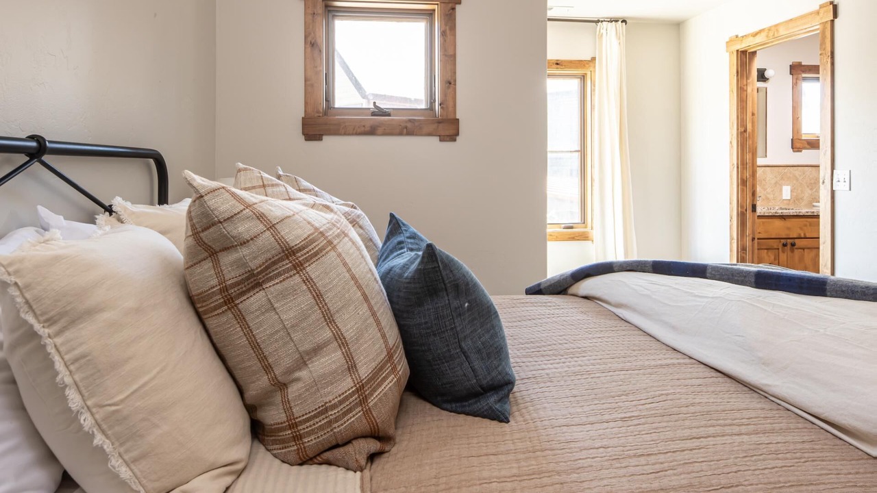 Photo of Bedroom in Big Sky