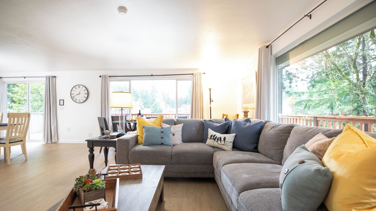 Photo of Livingroom in Burley