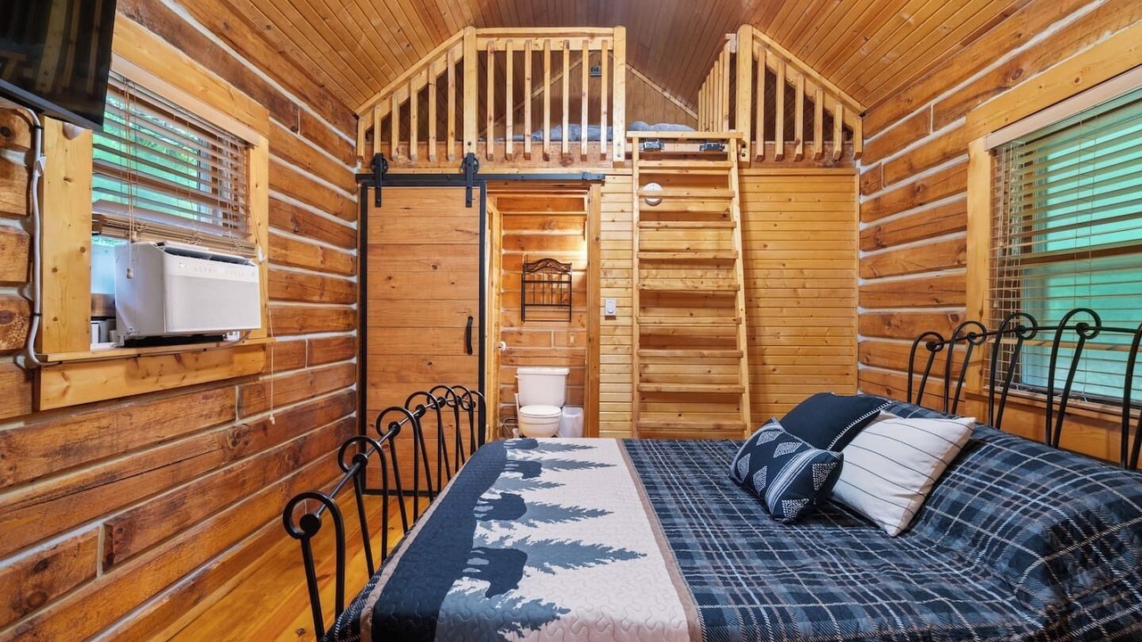 Photo of Bedroom in Birdseye