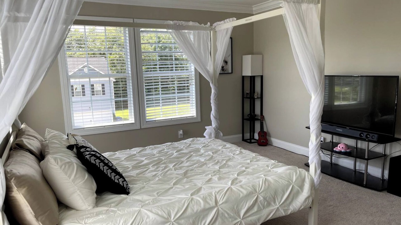 Photo of Bedroom in Raleigh