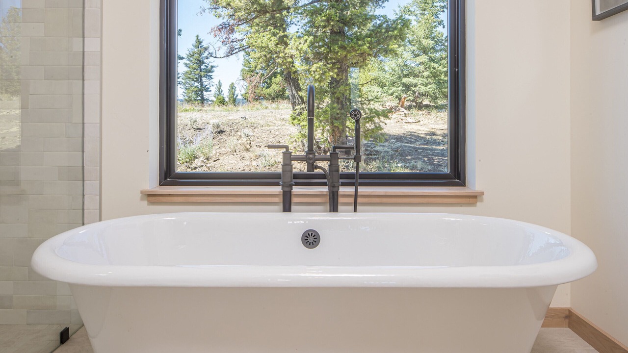Photo of Bathroom in Antler Ridge