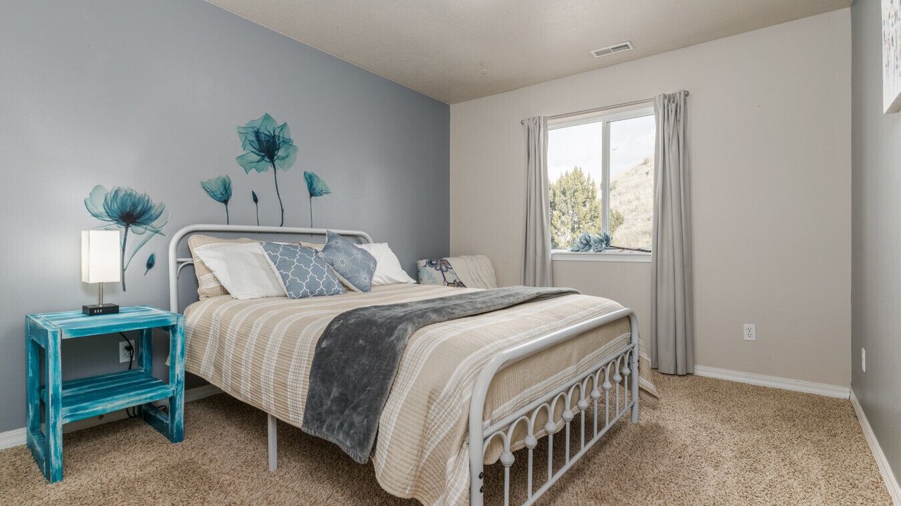 Photo of Bedroom in Pocatello