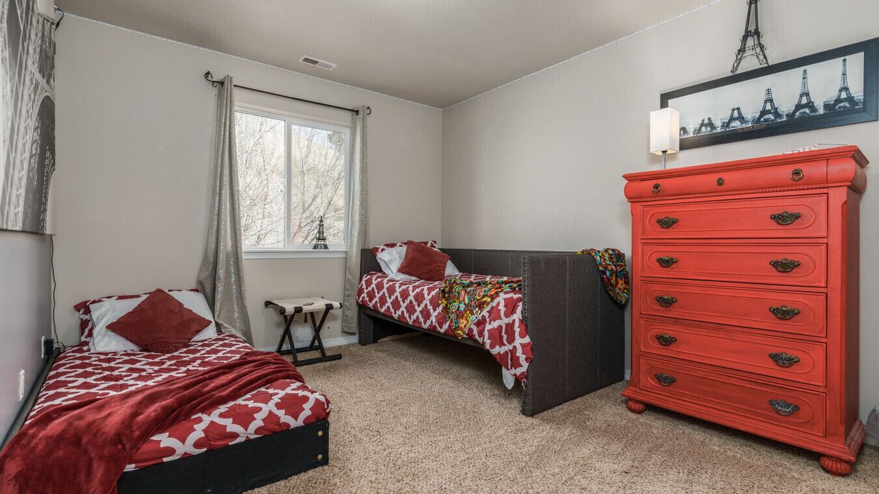 Photo of Bedroom in Pocatello
