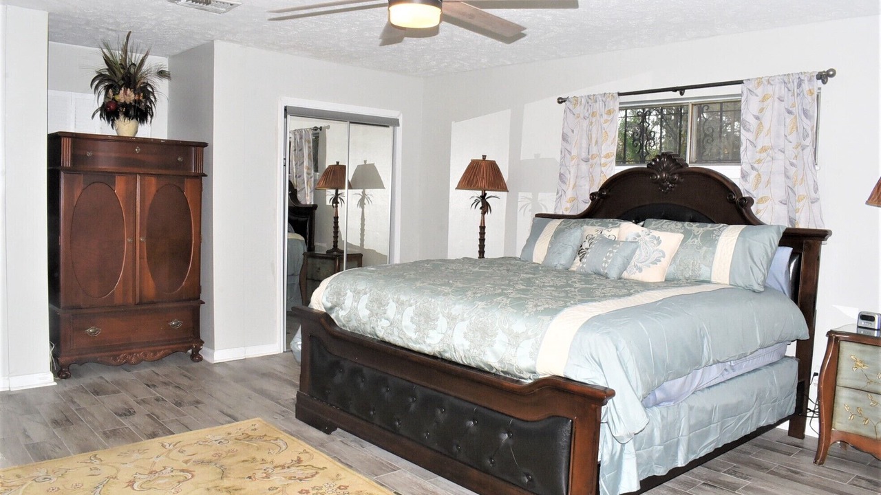 Photo of Bedroom in Jackson