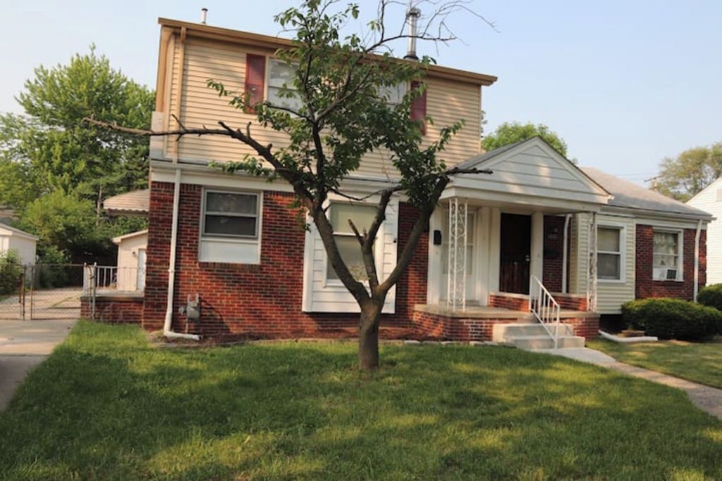 Photo of Outdoor in Harper Woods
