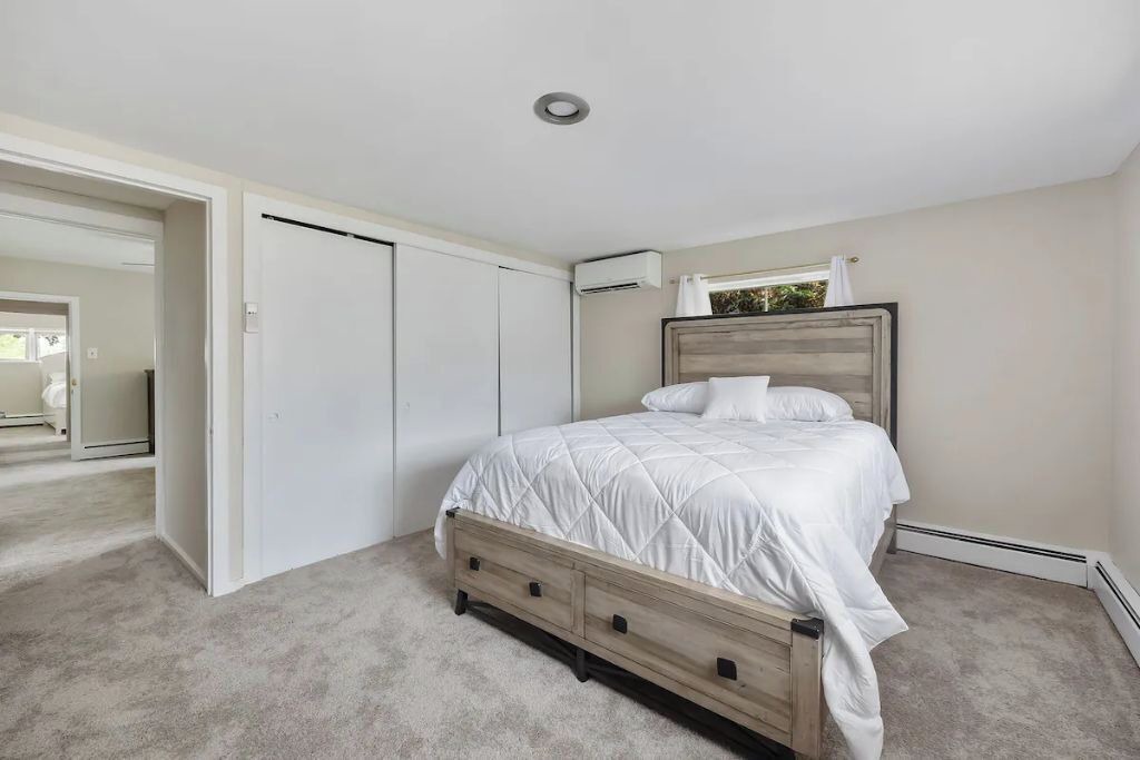 Photo of Bedroom in Thorofare