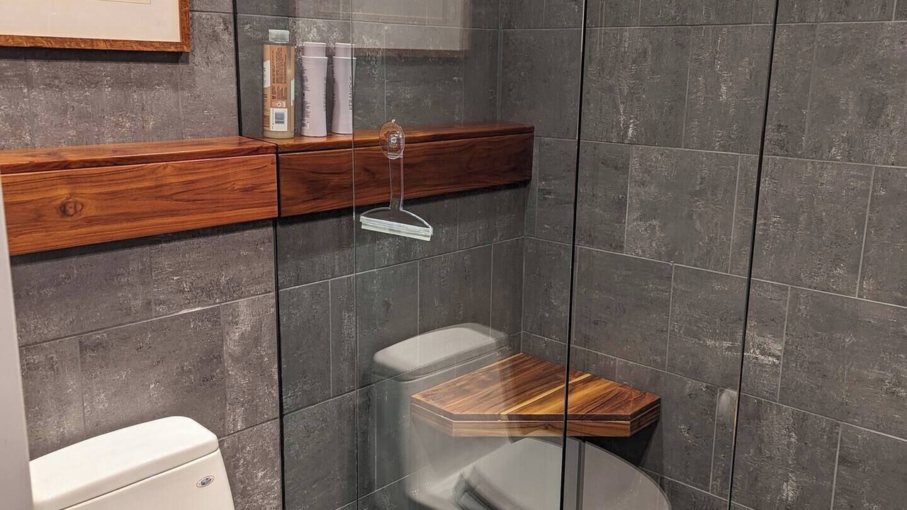 Photo of Bathroom in Warm Springs