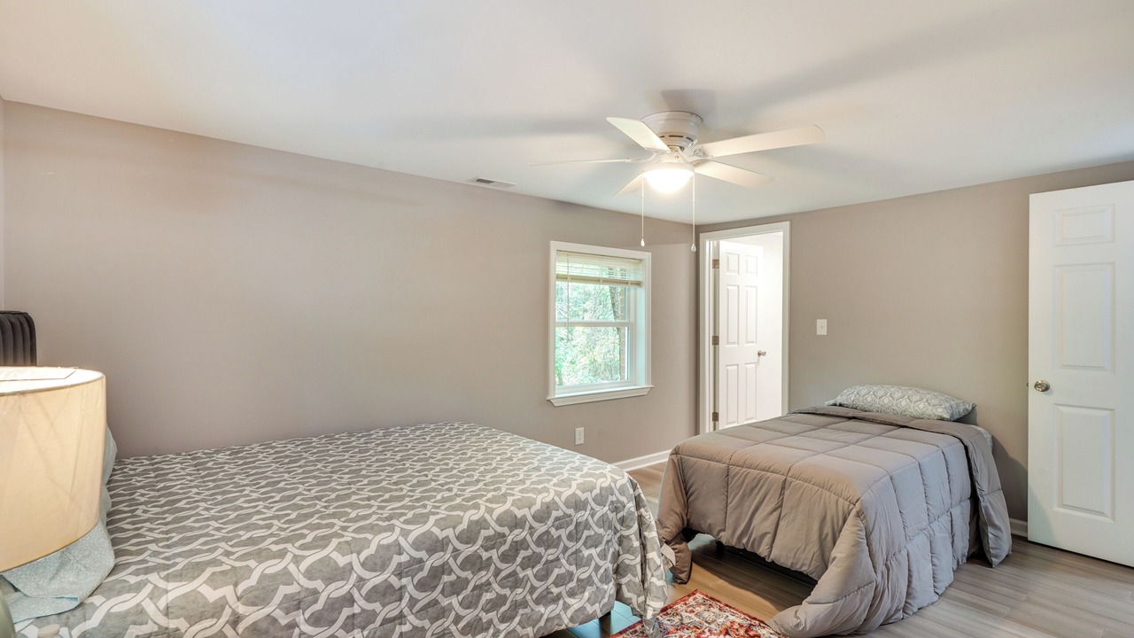 Photo of Bedroom in Forest Oaks
