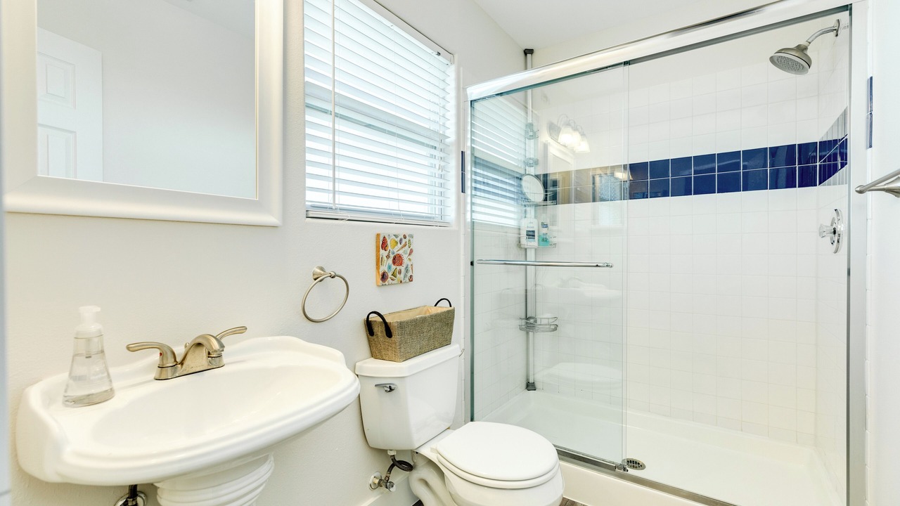 Photo of Bathroom in Spanish Grant