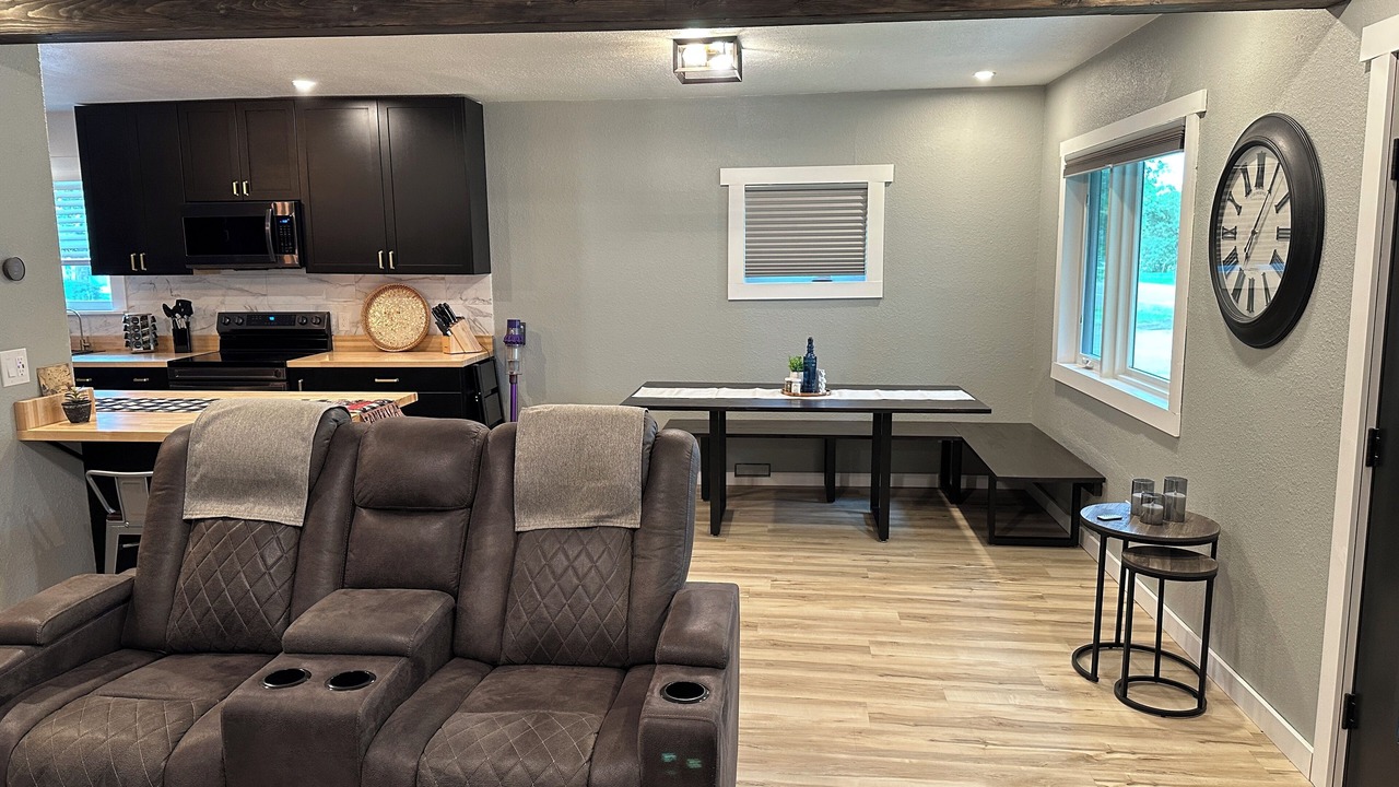 Photo of Livingroom in Dutton