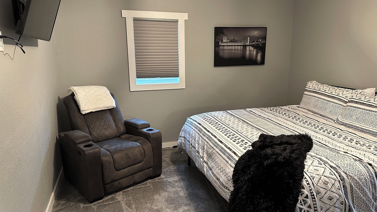 Photo of Bedroom in Dutton