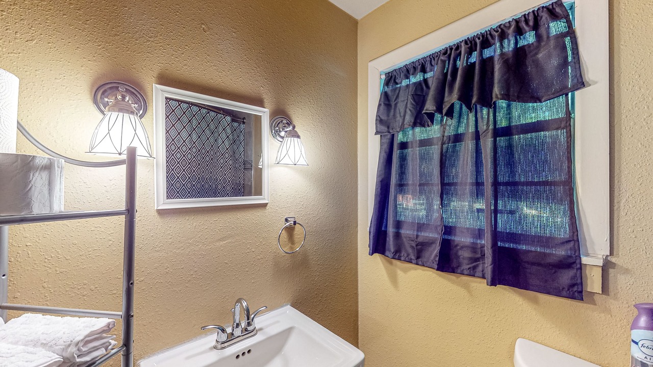 Photo of Bathroom in Avinger