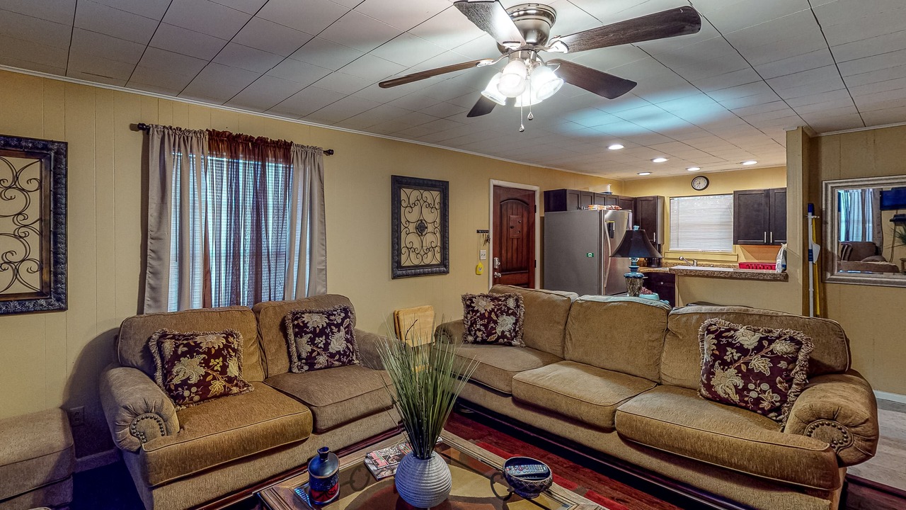 Photo of Livingroom in Avinger