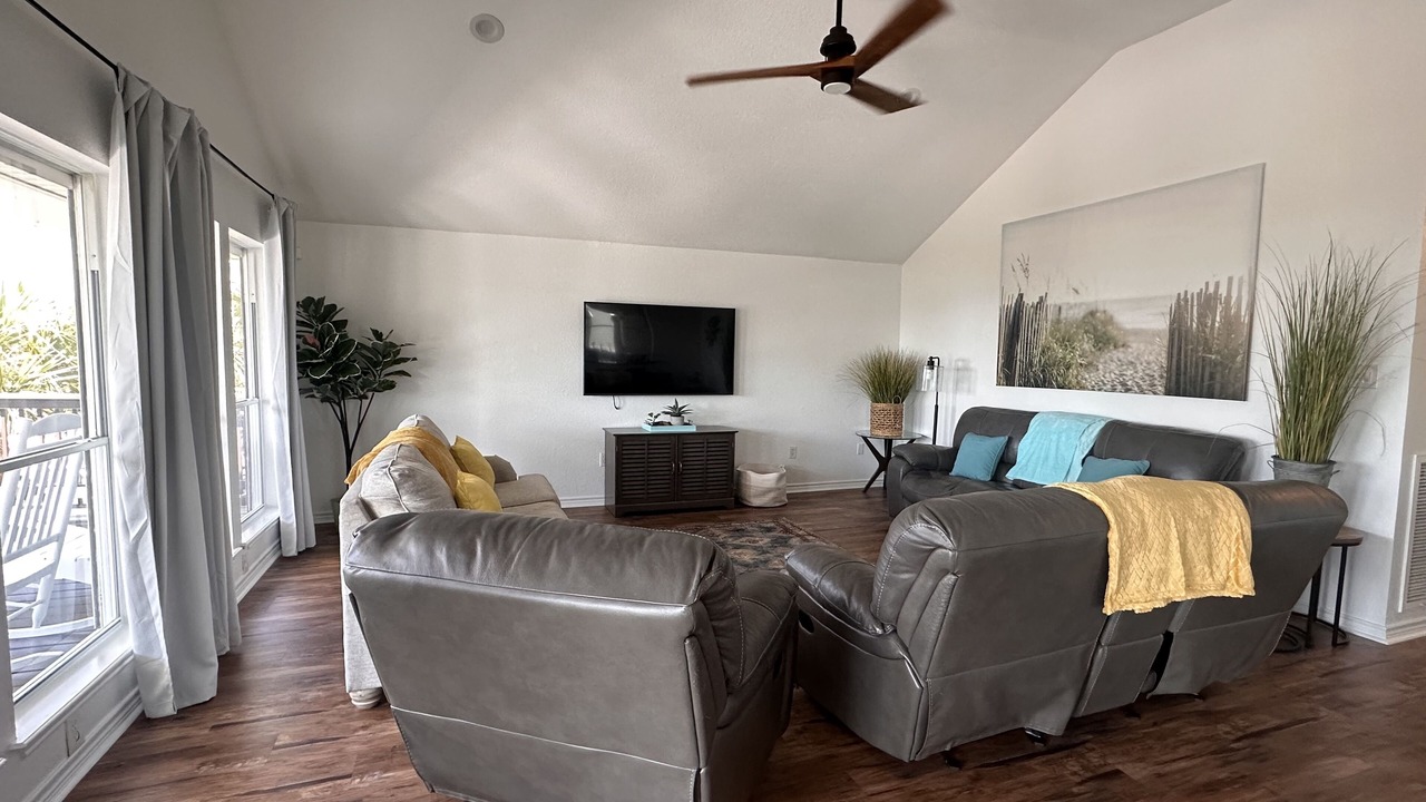 Photo of Livingroom in Indian Beach