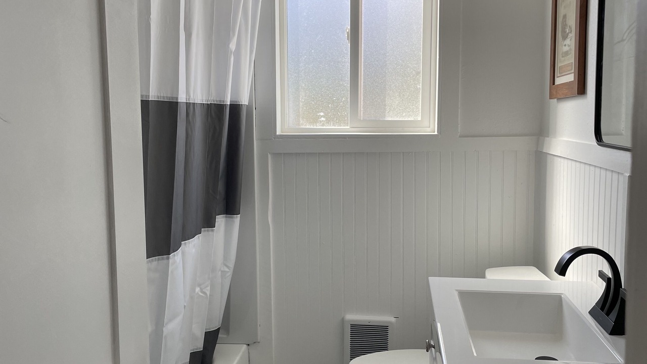 Photo of Bathroom in Salmon