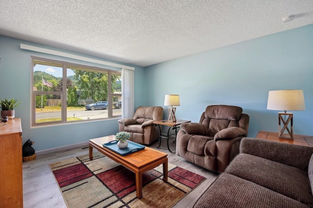 Photo of Livingroom in Kellogg