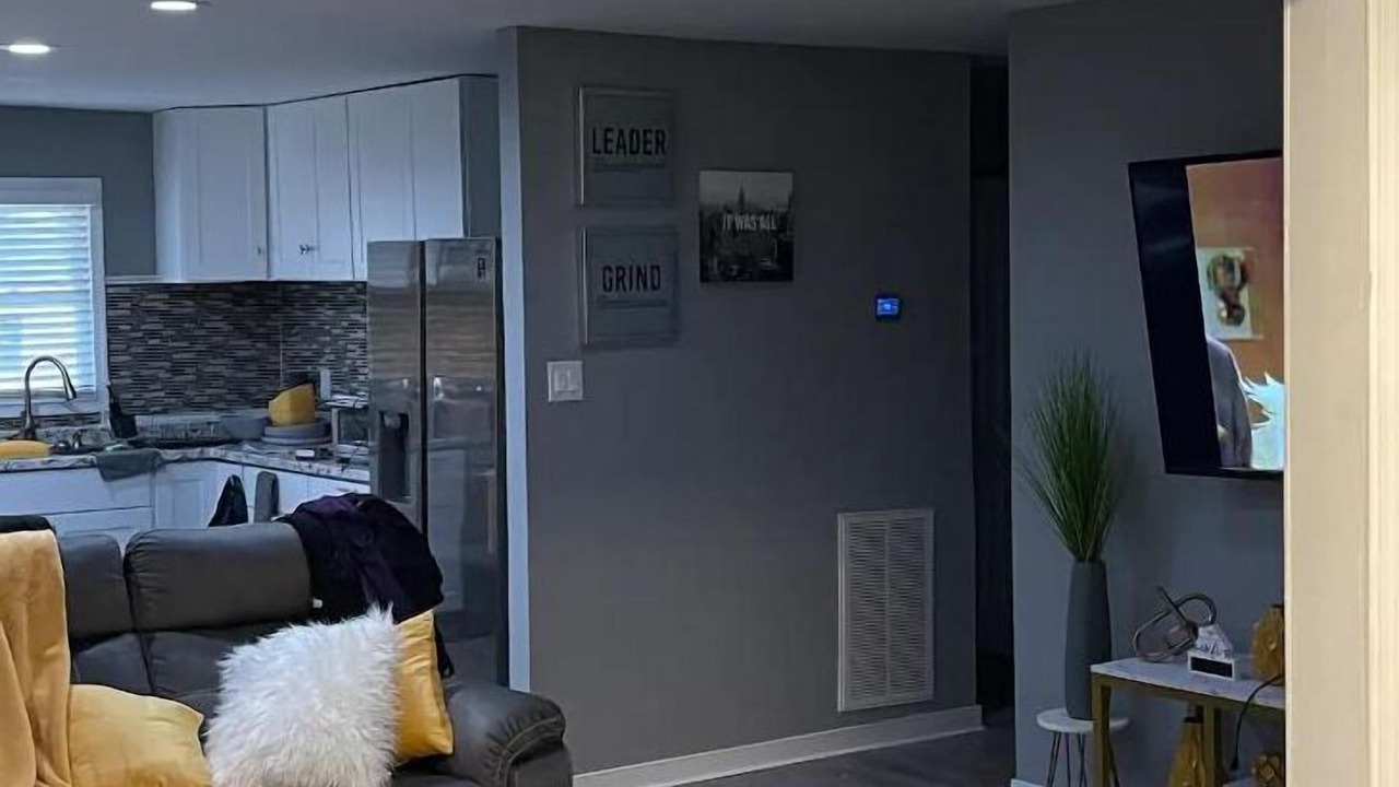 Photo of Livingroom in North Chesterfield