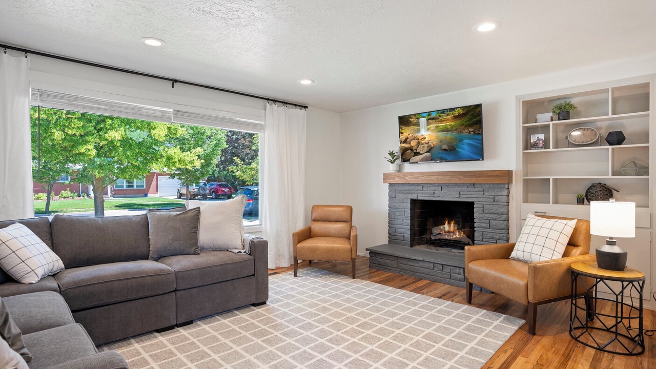 Photo of Livingroom in Logan