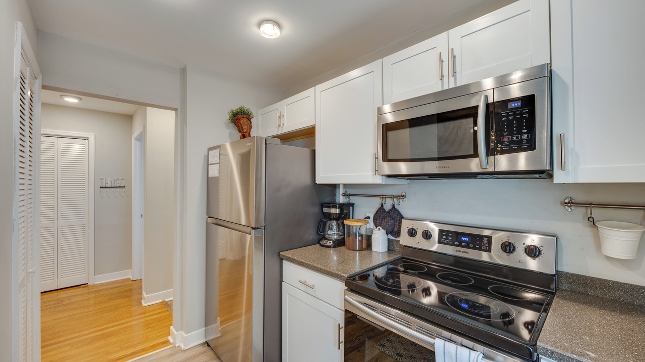 Photo of Kitchen in Monroe Ward